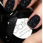 طرح مشکی برجسته