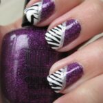 طرح بنفش اکلیلی،سفید و مشکی راه راه