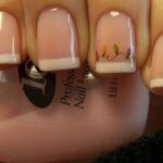 طرح فرنچ ساده با طراحی انگشت حلقه