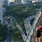 بزرگترین استخر روباز جهان