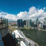 بزرگترین استخر روباز جهان